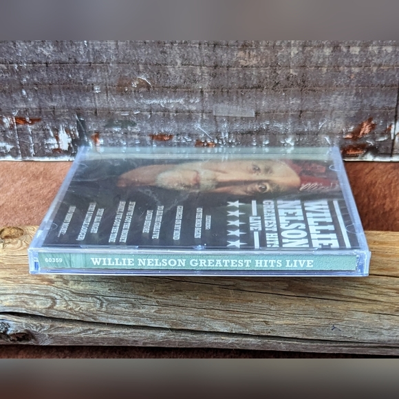 3/$10 2016 New Sealed Willie Nelson Greatest Hits Live CD - Picture 7 of 8
